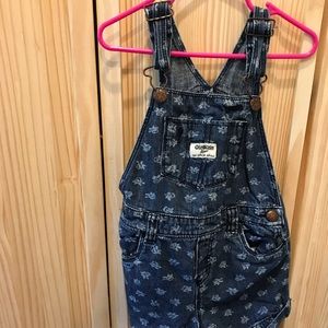 Girl’s Oshkosh shorts overall size 5T